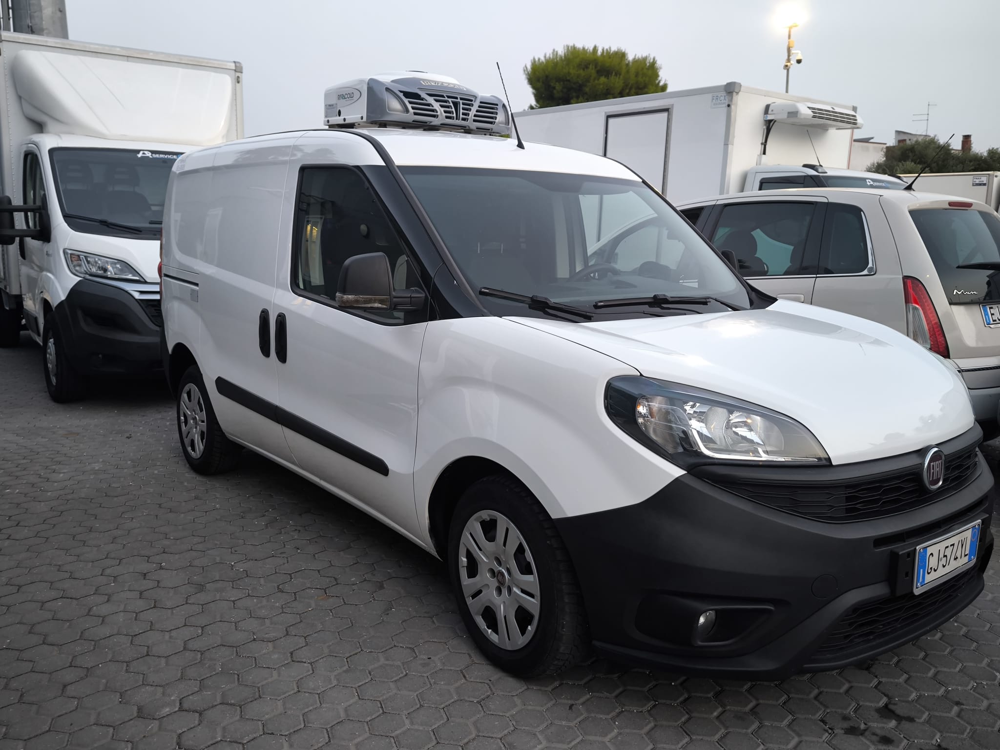 Fiat Doblò isotermico frigo Fiat Doblò isotermico frigo